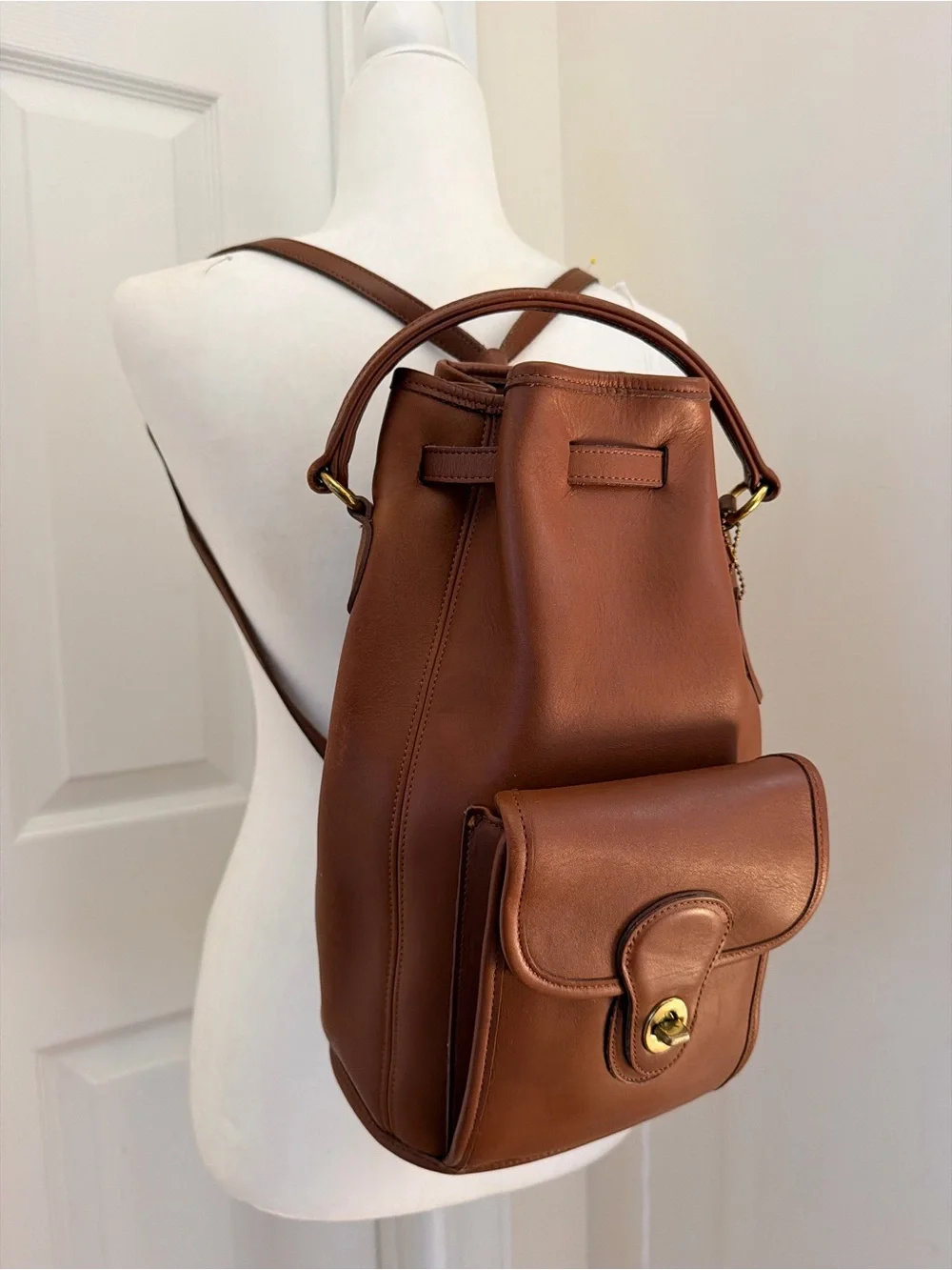 Authentic Coach 9992 Vintage Classic Handle Leather Bucket Backpack